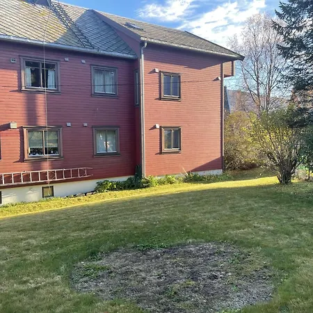 Arctic Paradise - 4 Bedroom In *