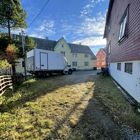 Apartmán Arctic Paradise - 4 Bedroom In Tromsø