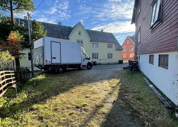 Apartment Arctic Paradise - 4 Bedroom In Tromso