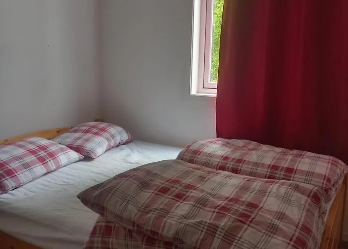 Arctic Paradise - 4 Bedroom In Appartement